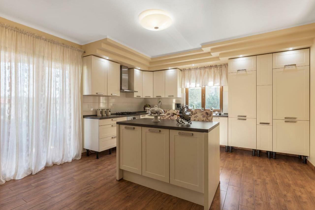 Villa Monique Vodnjan Buitenkant foto